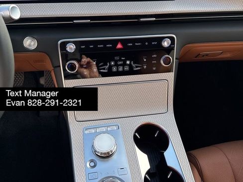 Used 2025 Genesis GV80 3.5T Advanced image 31