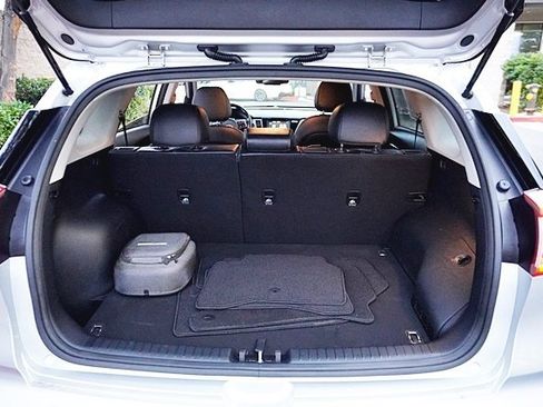 Used 2019 Kia Niro EX image 13