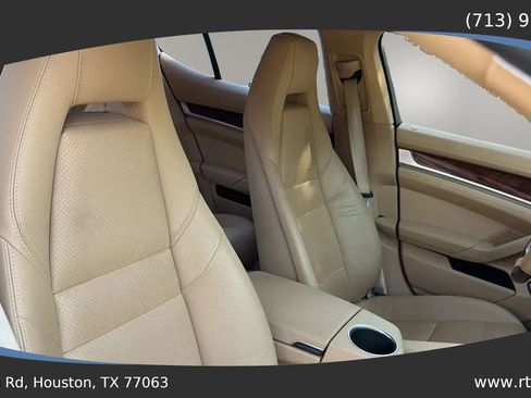Used 2012 Porsche Panamera 4 image 39