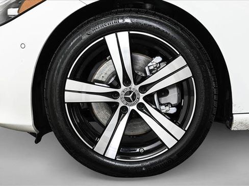 Certified 2025 Mercedes-Benz C 300 4MATIC Sedan image 25