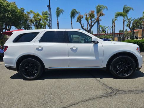 Used 2018 Dodge Durango SXT w/ 3rd Row Seating Group RWD image 4