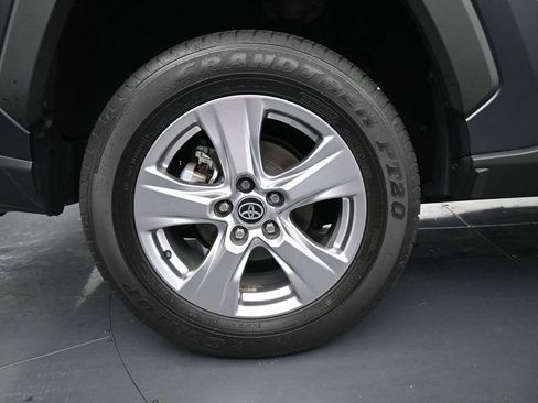 Used 2023 Toyota RAV4 XLE FWD image 10