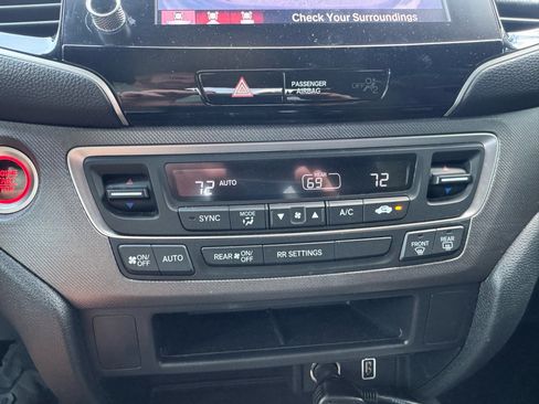 Used 2021 Honda Ridgeline Sport image 25