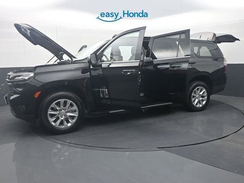 Used 2024 Chevrolet Suburban Premier image 37