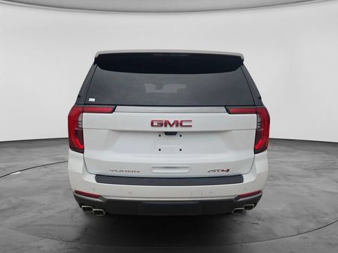 New 2026 GMC Yukon AT4 w/ AT4 Premium Plus Package AWD/4WD image 7