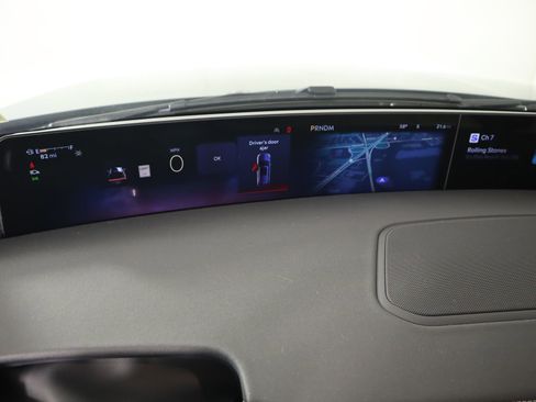 New 2026 Lincoln Navigator Reserve w/ Jet Appearance Package AWD/4WD image 4