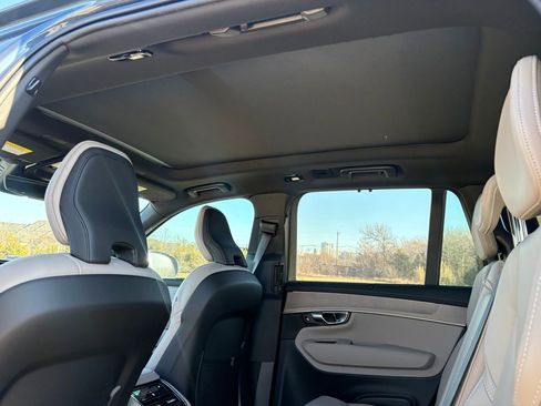 New 2026 Volvo XC90 B6 Ultra image 22