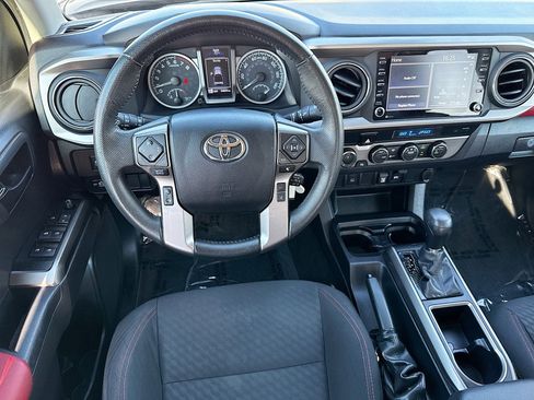 Used 2022 Toyota Tacoma SR5 image 16