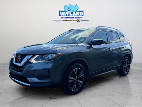 Used 2019 Nissan Rogue SV w/ Premium Package image 1
