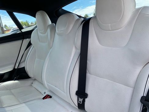 Used 2022 Tesla Model S Plaid AWD/4WD image 23