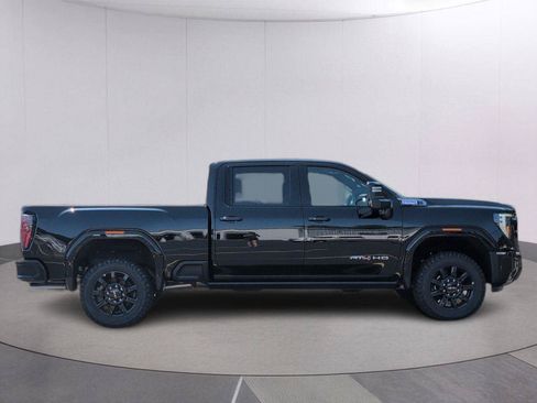 New 2026 GMC Sierra 2500 AT4 w/ AT4 Premium Plus Package AWD/4WD image 6