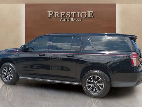 Used 2021 Chevrolet Suburban Z71 w/ Luxury Package AWD/4WD image 36