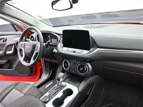 Used 2024 Chevrolet Blazer LT w/ Convenience Package image 23