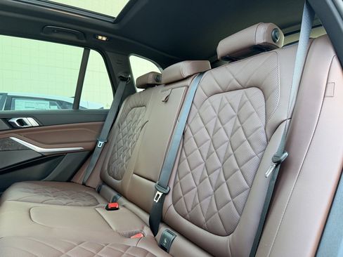 New 2026 BMW X5 xDrive50e image 40