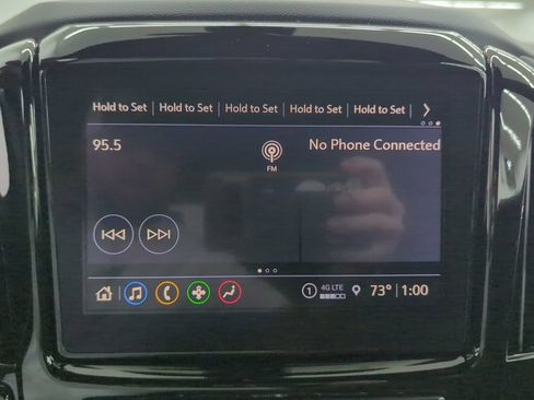 Used 2023 Chevrolet Traverse LT FWD image 24
