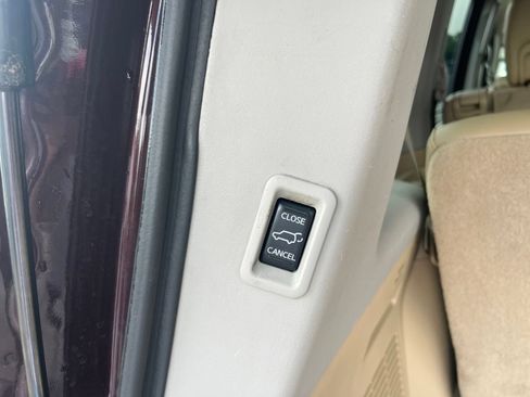 Used 2013 Nissan Armada Platinum RWD image 35