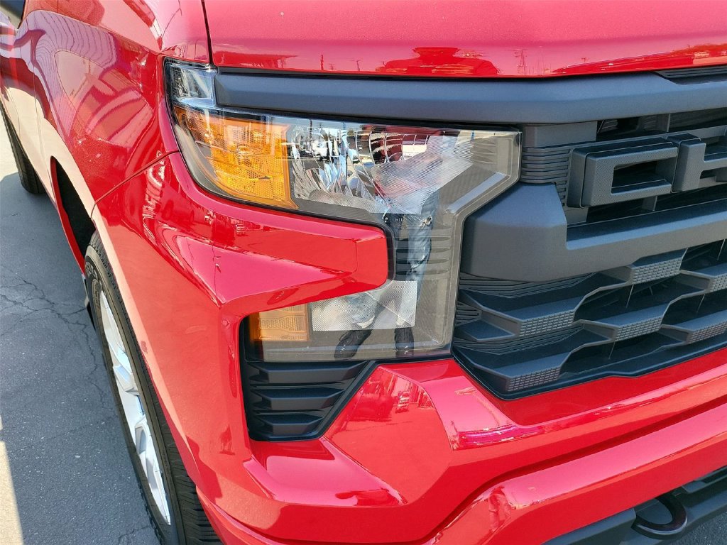 Used 2022 Chevrolet Silverado 1500 Custom RWD image 32