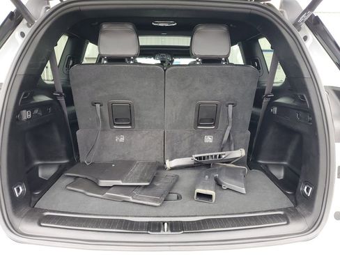 Used 2024 Jeep Grand Cherokee L Limited w/ Luxury Tech Group II image 34