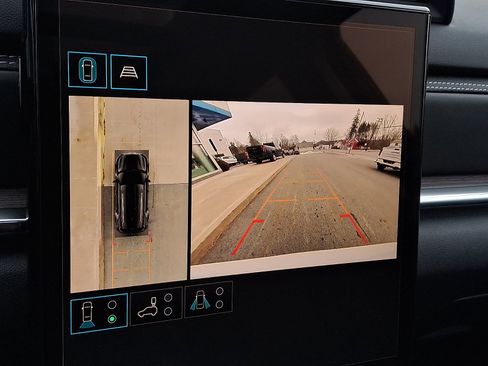 New 2026 GMC Terrain Denali w/ LPO, Floor Liner Package image 19