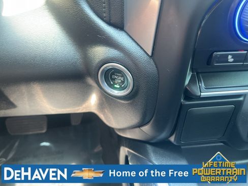 Used 2022 Chevrolet Silverado 1500 RST w/ Rally Edition AWD/4WD image 16
