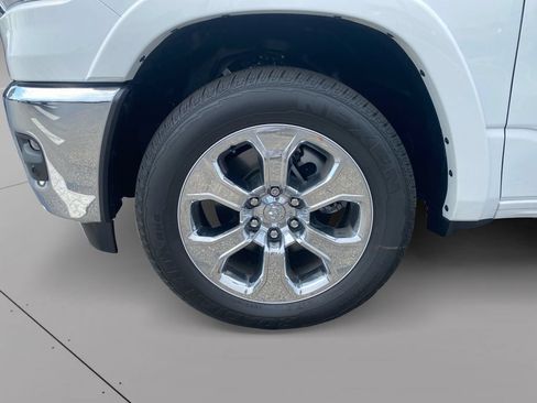 New 2026 RAM 1500 Big Horn AWD/4WD image 24