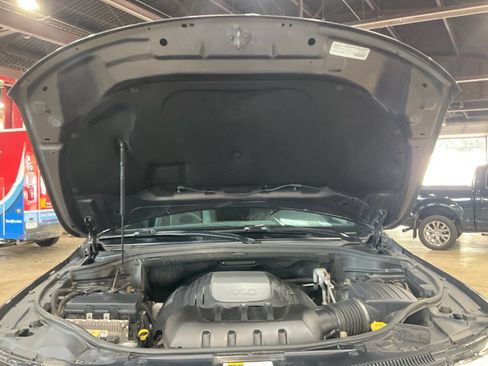 Used 2016 Jeep Grand Cherokee Overland w/ Advanced Technology Group AWD/4WD image 34