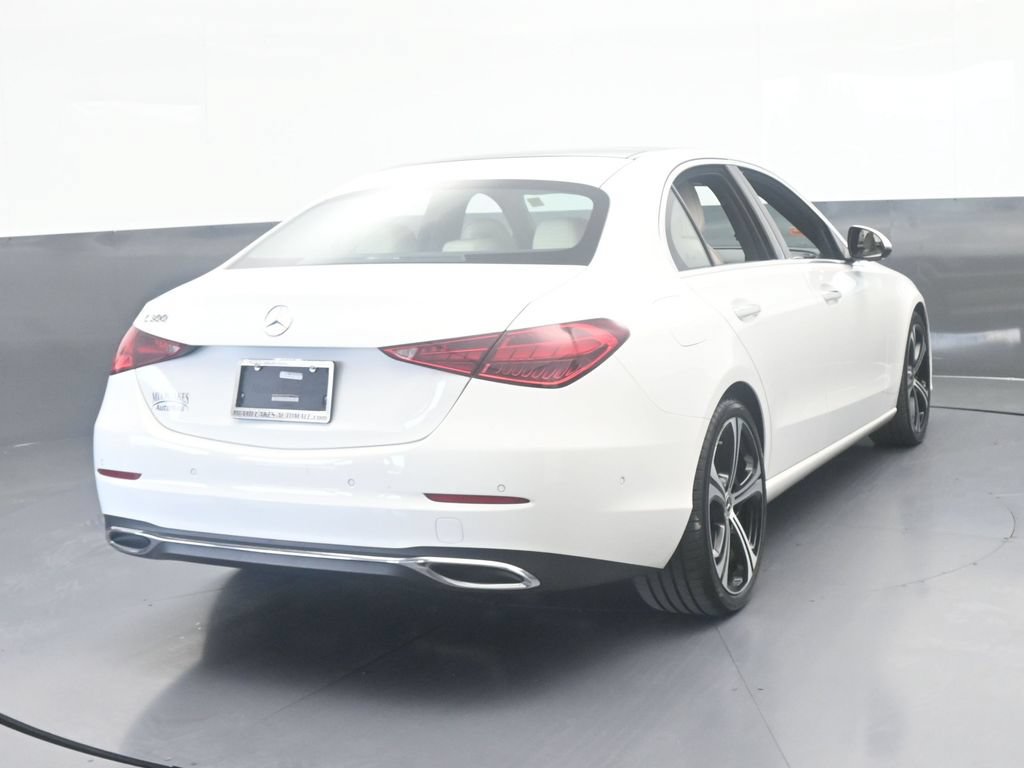 Used 2025 Mercedes-Benz C 300 Sedan image 5