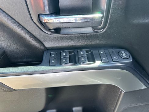 Used 2018 Chevrolet Silverado 2500 LT AWD/4WD image 23