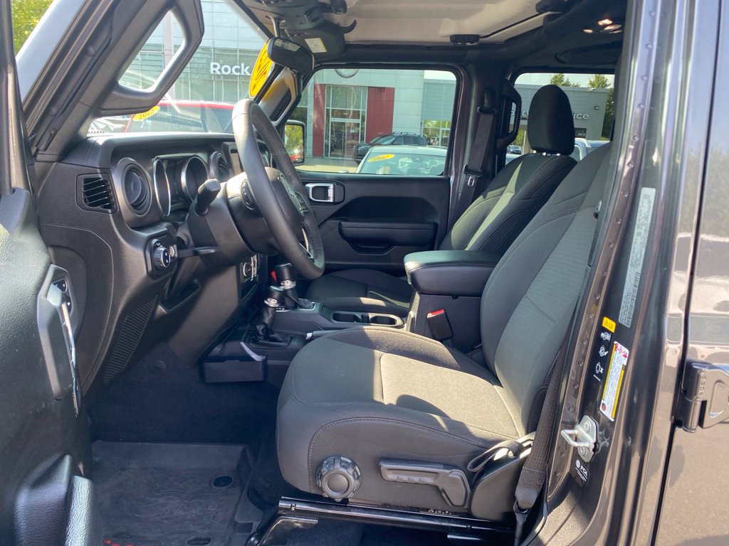 Used 2023 Jeep Gladiator Sport AWD/4WD image 21