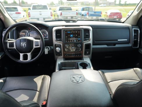 Used 2016 RAM 1500 Laramie AWD/4WD image 25