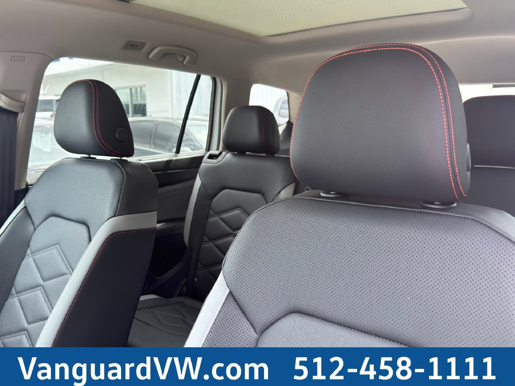 New 2026 Volkswagen Atlas Peak Edition AWD/4WD image 13