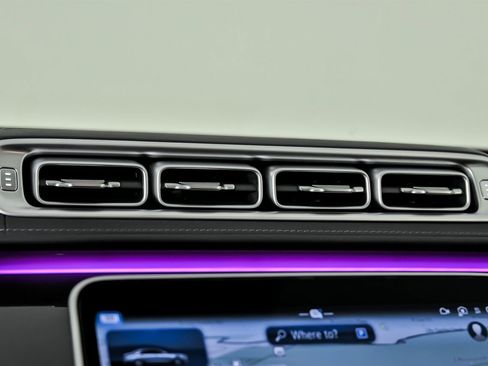 Used 2024 Mercedes-Benz S 580 4MATIC Sedan image 32