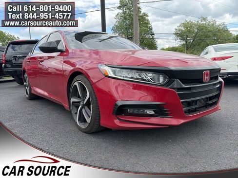 Used 2018 Honda Accord Sport image 3