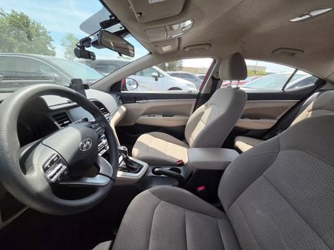 Used 2020 Hyundai Elantra SEL w/ Cargo Package (C1) FWD image 12