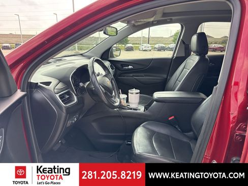 Used 2018 Chevrolet Equinox Premier FWD image 17