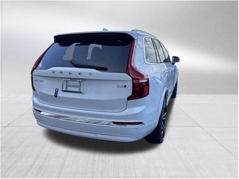 New 2025 Volvo XC90 B6 Plus image 4