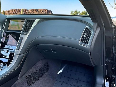 Used 2022 INFINITI Q60 3.0t Luxe w/ Essential Package image 17