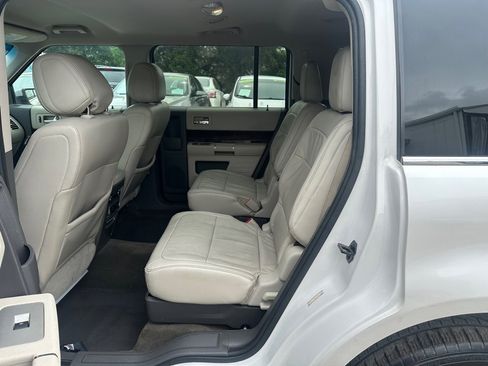Used 2012 Ford Flex SEL w/ Equipment Group Order Code FWD image 16