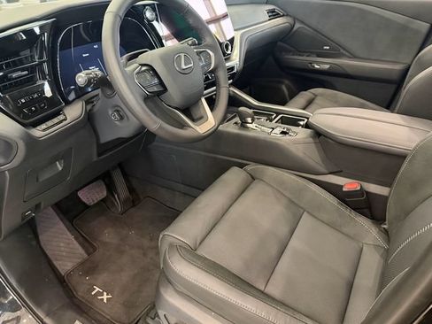 New 2026 Lexus TX 550h AWD Plug-In Hybrid image 18