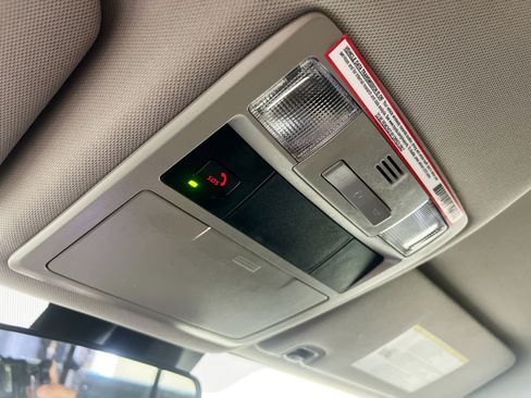 Used 2022 Toyota Tacoma SR w/ SX Package image 19