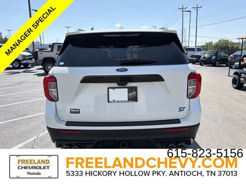 Used 2023 Ford Explorer ST w/ Equipment Group 401A AWD/4WD image 4