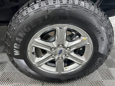 Used 2025 Ford F150 XLT w/ Equipment Group 301A Standard AWD/4WD image 9