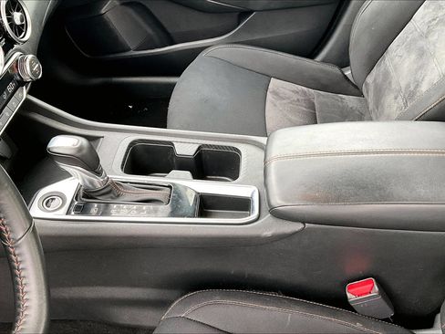 Used 2023 Nissan Sentra SR FWD image 15