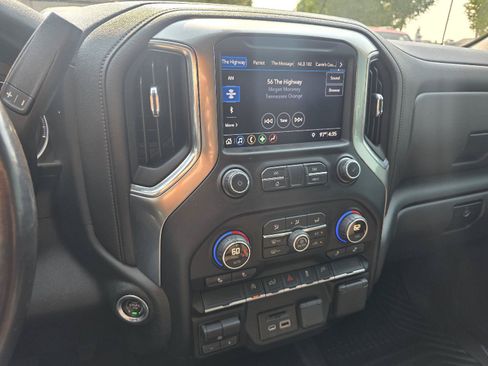 Used 2019 Chevrolet Silverado 1500 LT w/ All-Star Edition RWD image 14