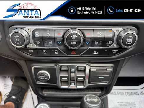 Used 2022 Jeep Wrangler Unlimited Sport w/ Sun And Sound Package AWD/4WD image 9