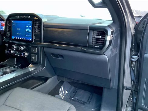 Used 2021 Ford F150 XLT w/ Equipment Group 302A High image 17