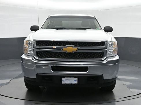 Used 2013 Chevrolet Silverado 3500 W/T image 2
