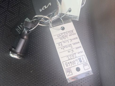 Used 2022 Kia Sorento X-Line EX image 24