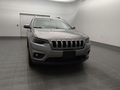 Used 2019 Jeep Cherokee Latitude Plus w/ Comfort/Convenience Group image 14