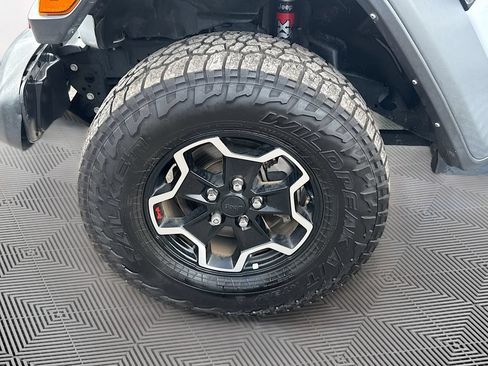 Used 2022 Jeep Gladiator Rubicon AWD/4WD image 33